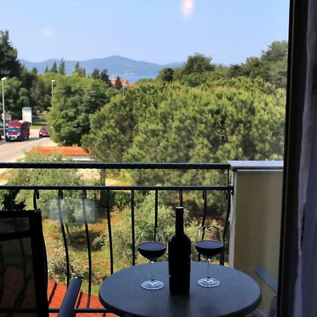 Appartement Dekorti